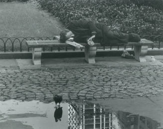 New York (man asleep on bench, pigeon in puddle, 09-29-77, #23A)
